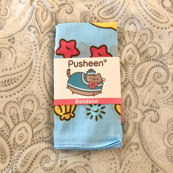 Pusheen Bandana - Picture 4 of 7